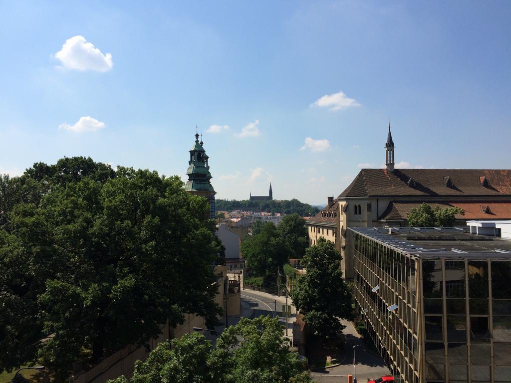 Charles Square Hostel Praga Esterno foto